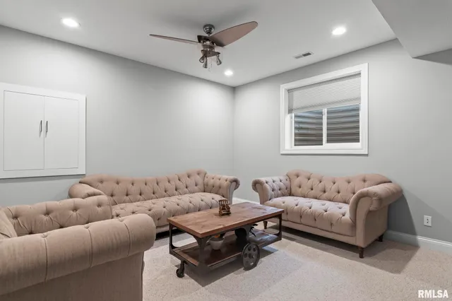 $849,900 | 1604 Cressa Court, Springfield, IL 62704