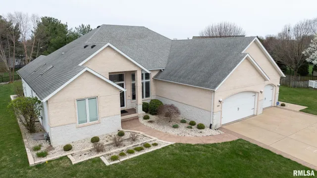 $849,900 | 1604 Cressa Court, Springfield, IL 62704