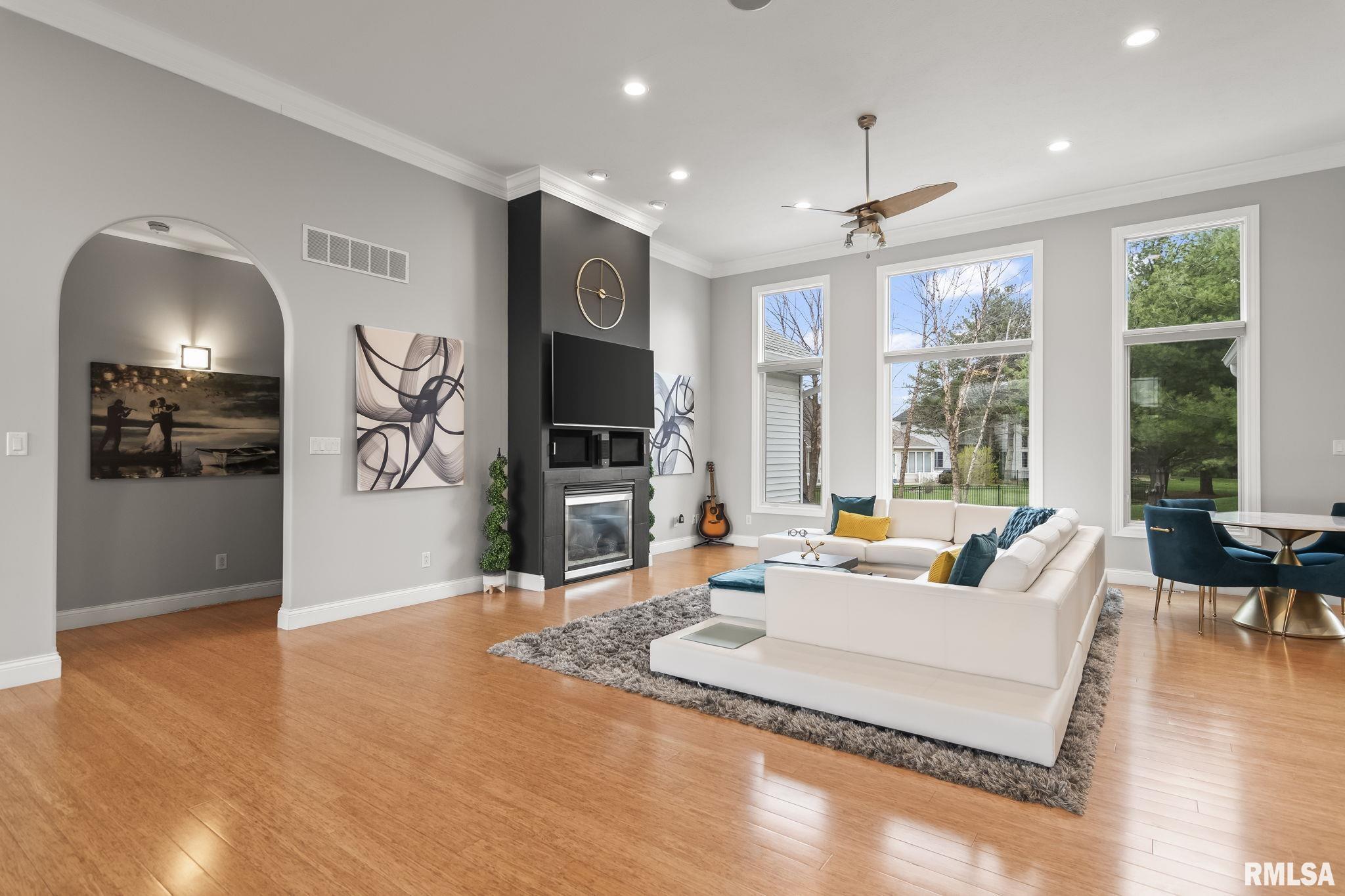 1604 Cressa Court Springfield, IL 62704 - Photo 10 of 81