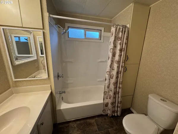 $240,000 | 1600 Rhododendron Drive, Unit 218, Florence, OR 97439