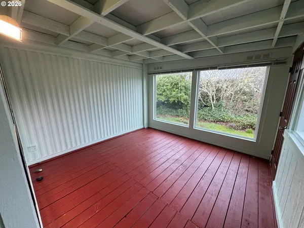 $240,000 | 1600 Rhododendron Drive, Unit 218, Florence, OR 97439