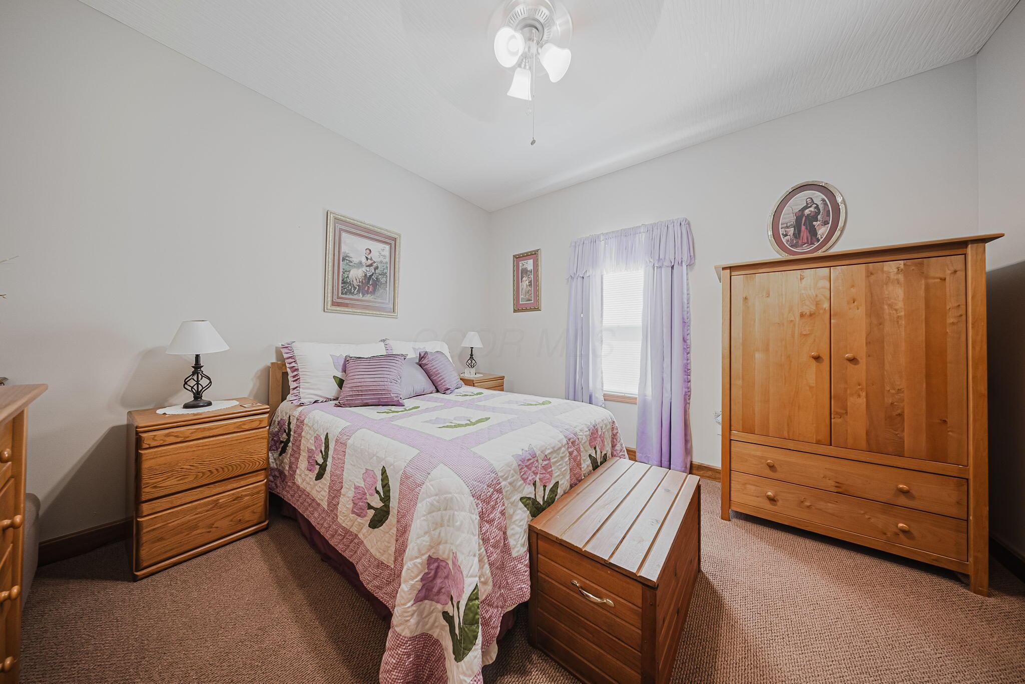 6684 Borror Road Grove City, OH 43123 - Photo 75 of 118 2nd home bedroomo