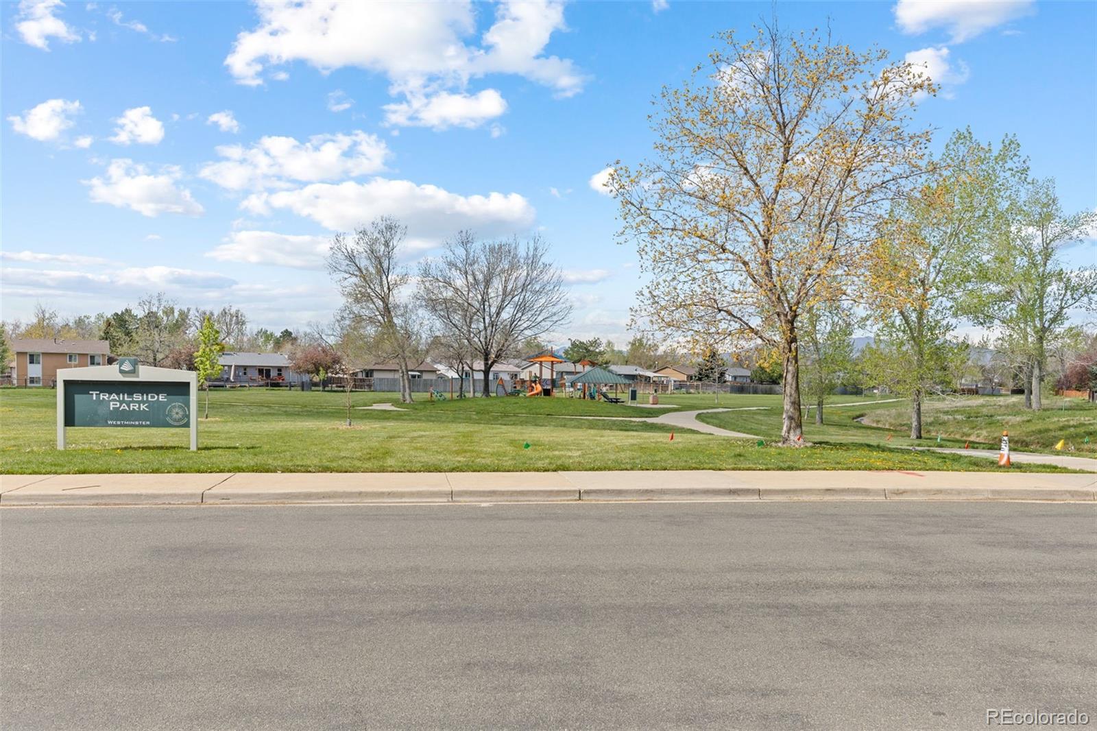 8674 Carr Loop Arvada, CO 80005 - Photo 41 of 43 a view of a park