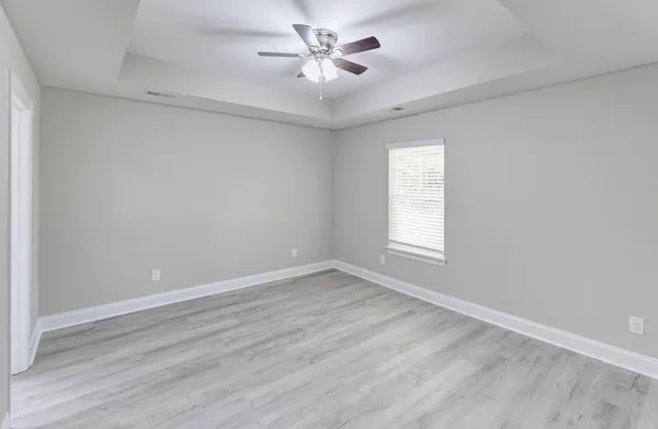 $2,200 | 913 North Lemacks Street, Walterboro, SC 29488