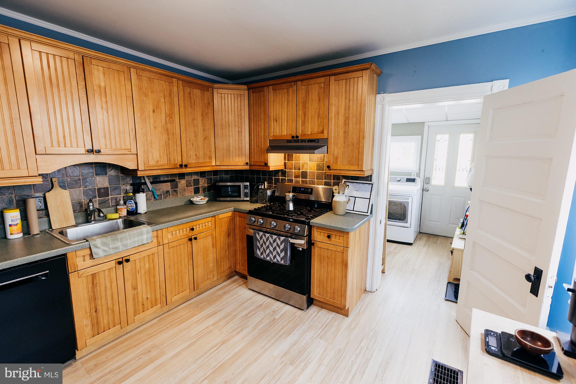 429 Maple Street Jenkintown, PA 19046 - Photo 10 of 46