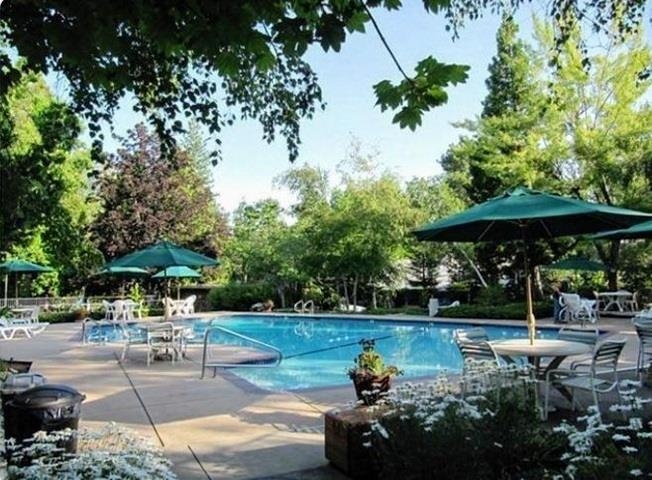 311 Fairway Drive Murphys, CA 95247 - Photo 13 of 15 a garden view with a seating space