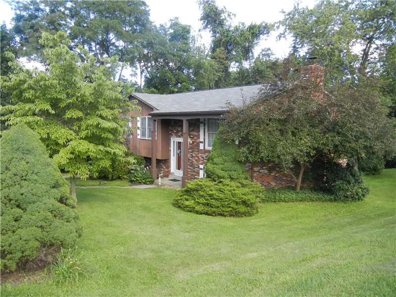 1006 Government Road Irwin, PA 15642 - Photo 4 of 20 Exterior Front.