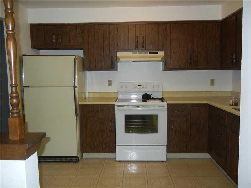 1006 Government Road Irwin, PA 15642 - Photo 9 of 20 Kitchen.