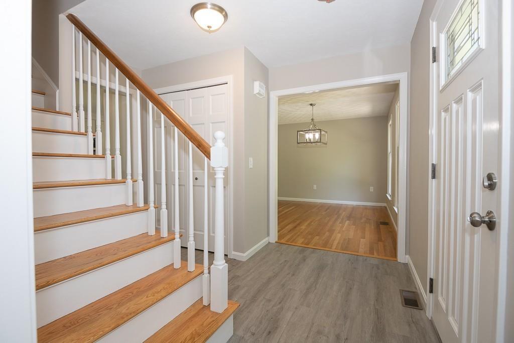 25 Burbank Road Sutton, MA 01590 - Photo 11 of 35