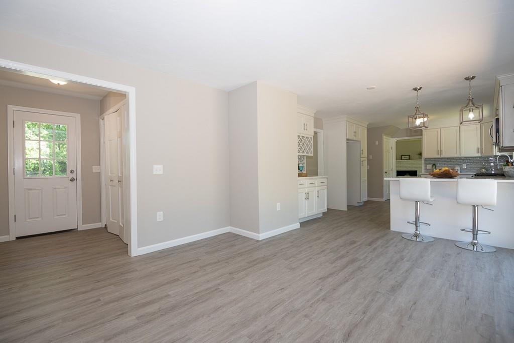 25 Burbank Road Sutton, MA 01590 - Photo 12 of 35