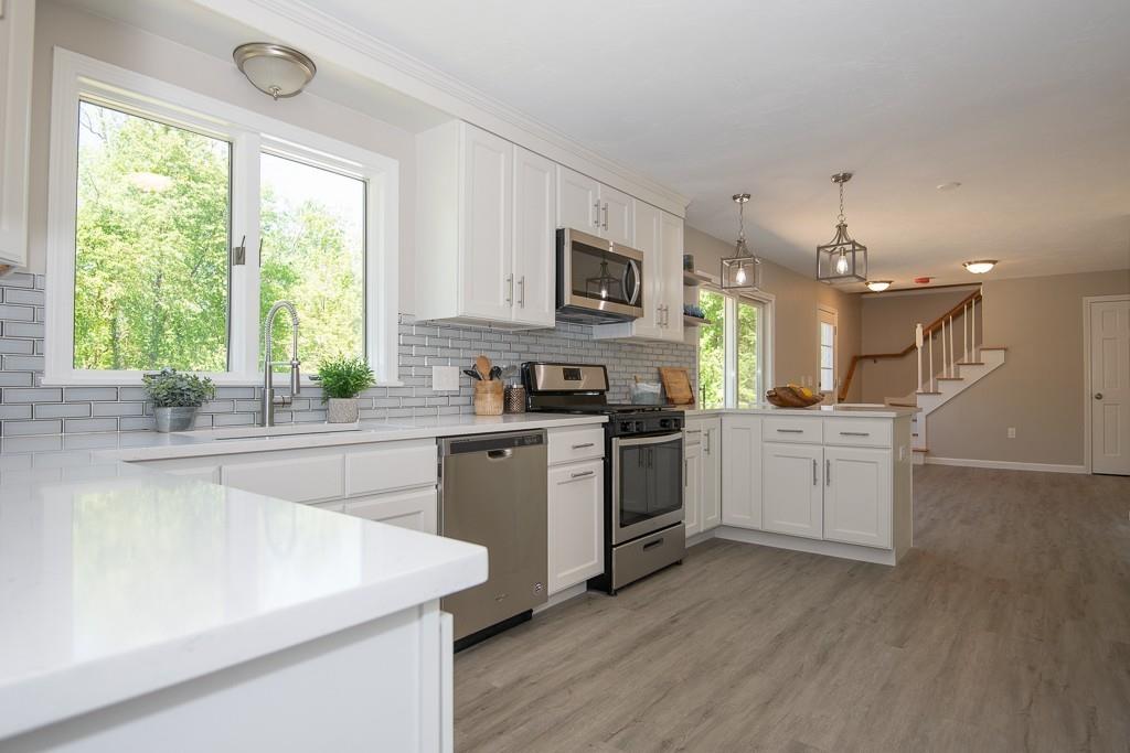 25 Burbank Road Sutton, MA 01590 - Photo 6 of 35