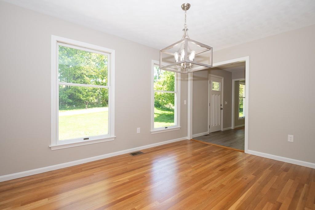 25 Burbank Road Sutton, MA 01590 - Photo 10 of 35