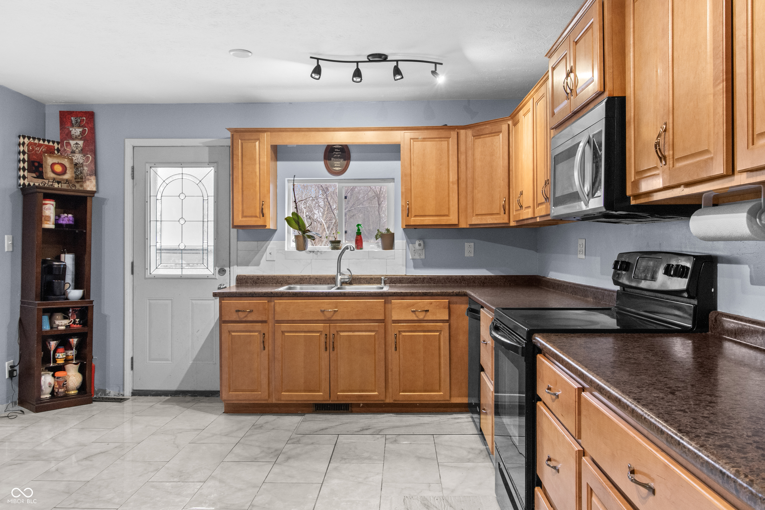 9106 Broken Arrow Road Indianapolis, IN 46234 - Photo 12 of 30