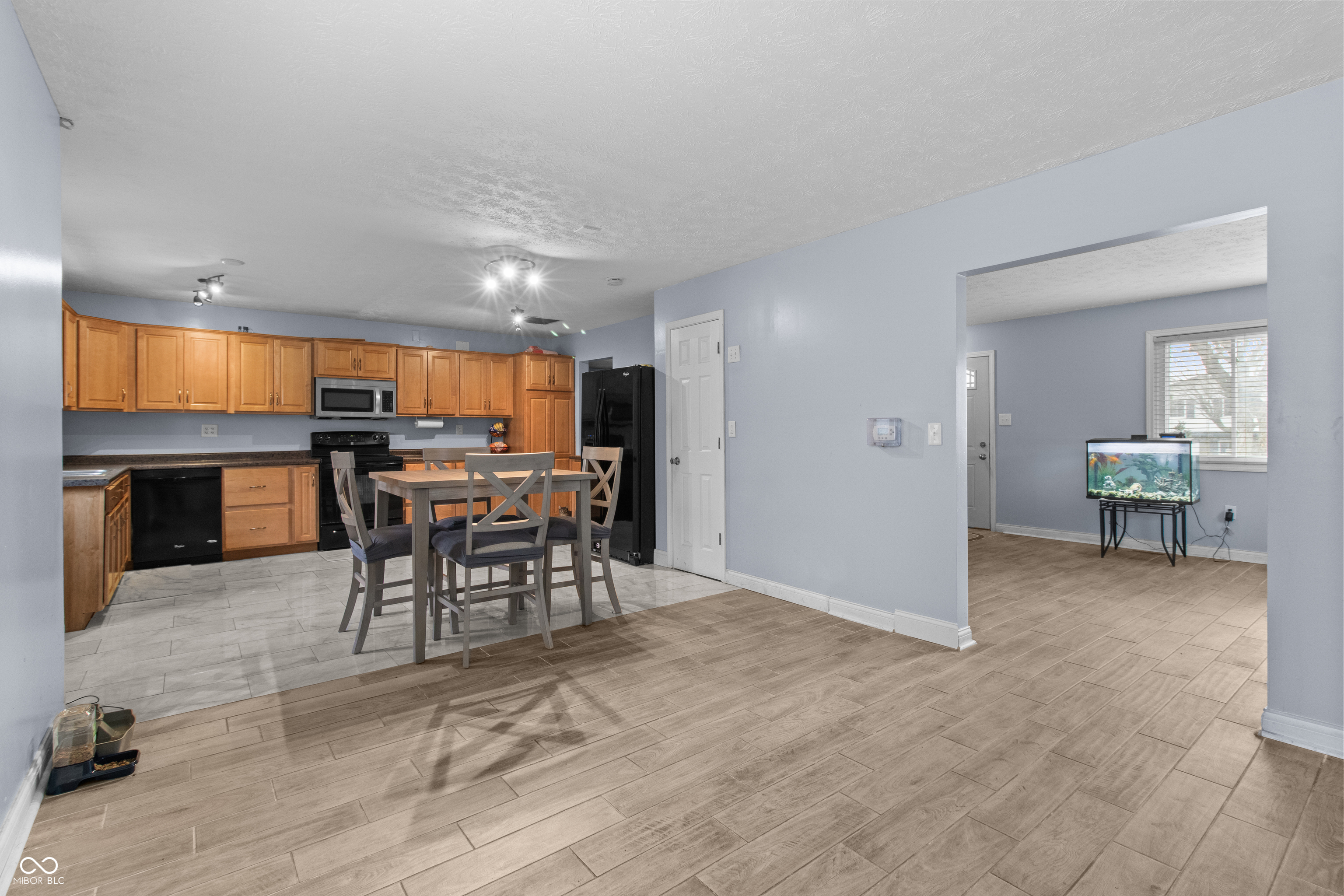 9106 Broken Arrow Road Indianapolis, IN 46234 - Photo 9 of 30