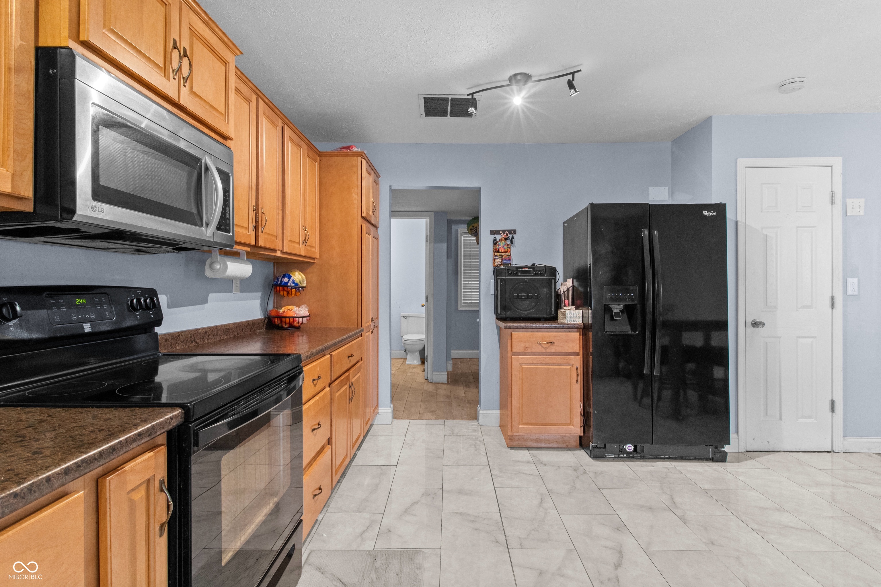 9106 Broken Arrow Road Indianapolis, IN 46234 - Photo 10 of 30