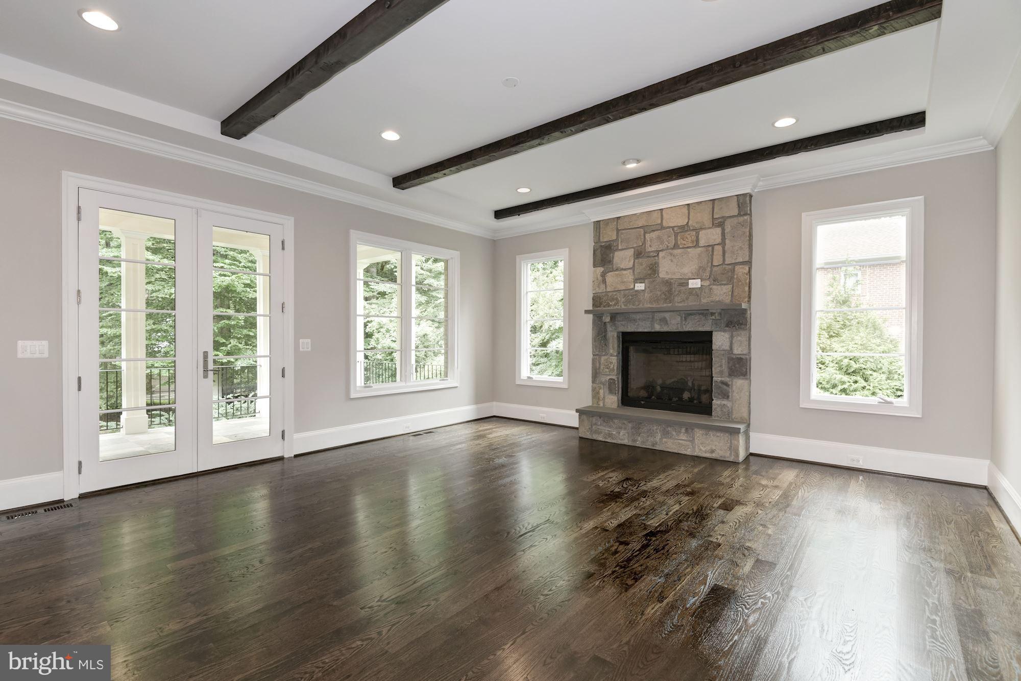 7112 Benjamin Street McLean, VA 22101 - Photo 11 of 32 Family Room off Kitchen