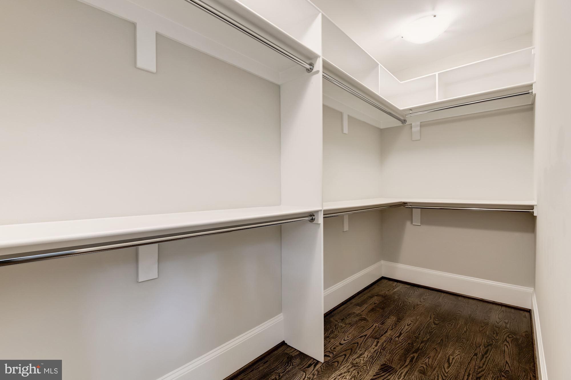 7112 Benjamin Street McLean, VA 22101 - Photo 24 of 32