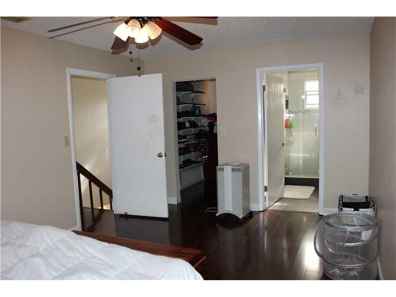 7111 Southwest 41st Place Davie, FL 33314 - Photo 6 of 13 Master Bedroom