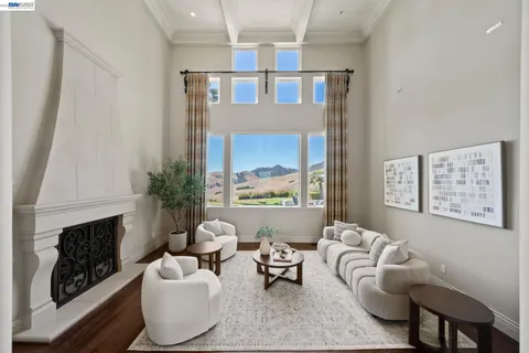 $5,750,000 | 27 Eagle Ridge Lane, Danville, CA 94506