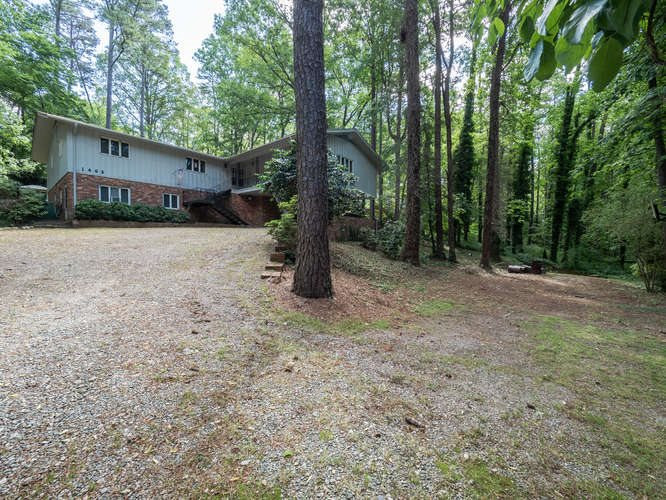 1405 Onslow Road Raleigh, NC 27606 - Photo 1 of 30 Photo 1