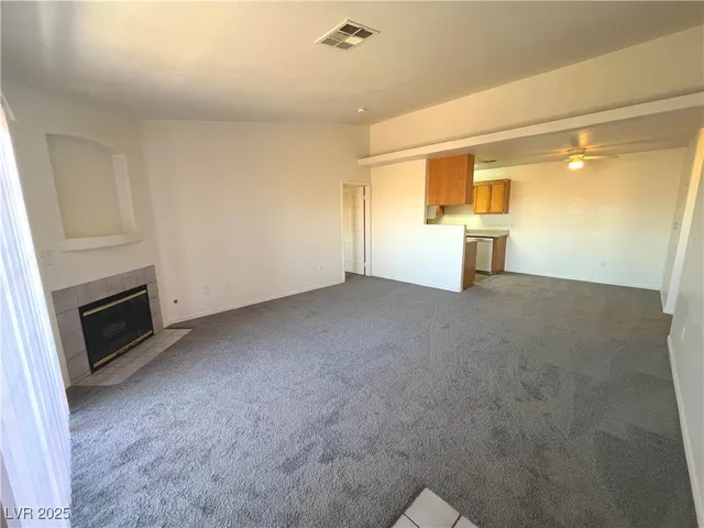 $1,050 | 4730 East Craig Road, Unit 2017, Las Vegas, NV 89115