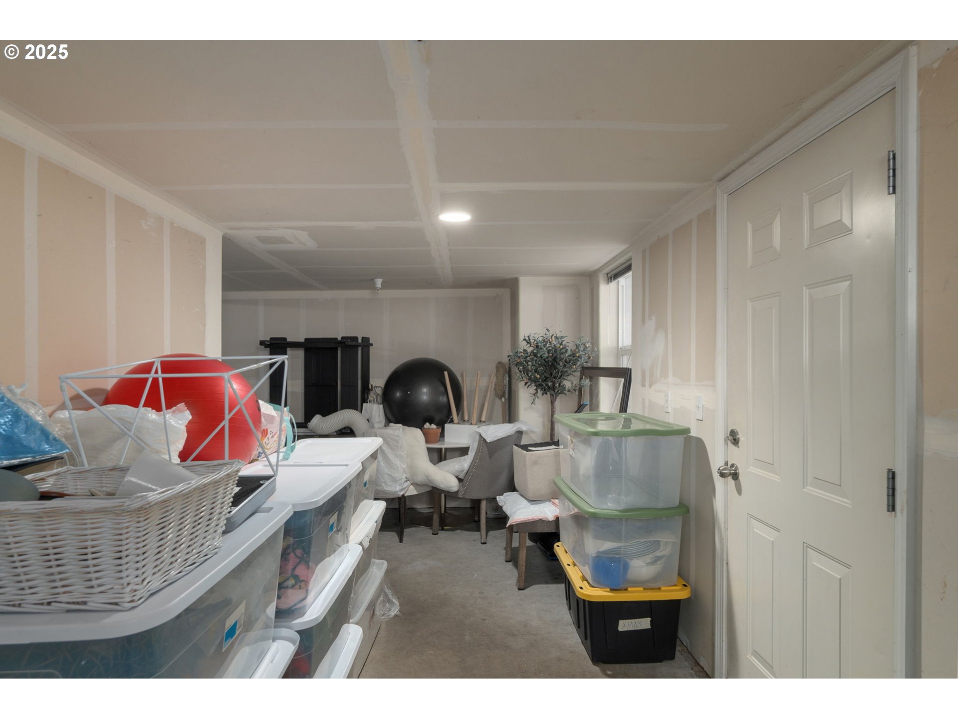 13920 Southwest Scholls Ferry Road Beaverton, OR 97007 - Photo 27 of 30 Gallery Image 27