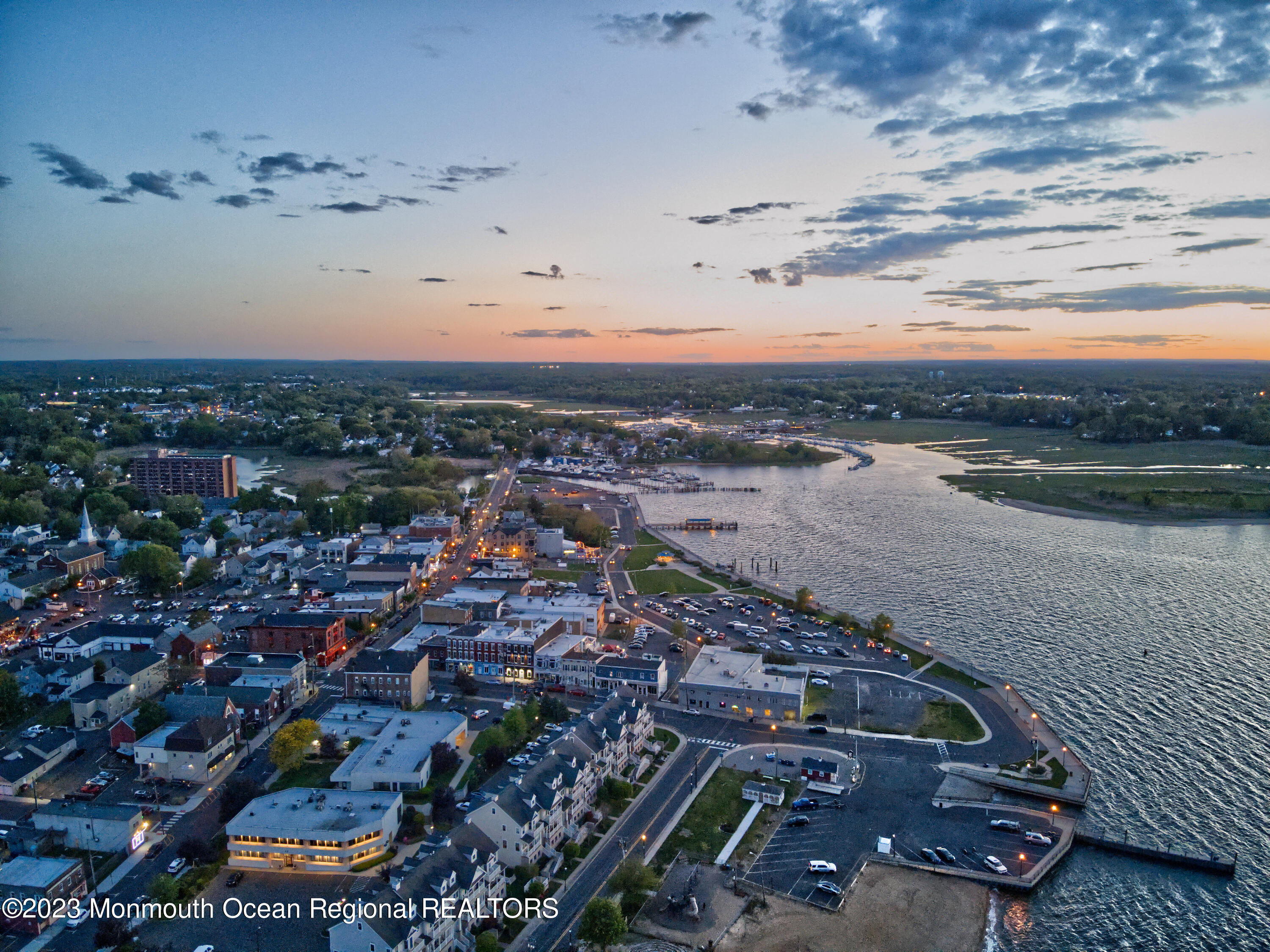 156-58 West Front Street, Unit 15 Keyport, NJ 07735 - Photo 16 of 20 an aerial view of a city