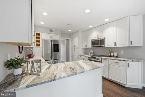 $1,490,000 | 1731 Key W Lane, Vienna, VA 22182