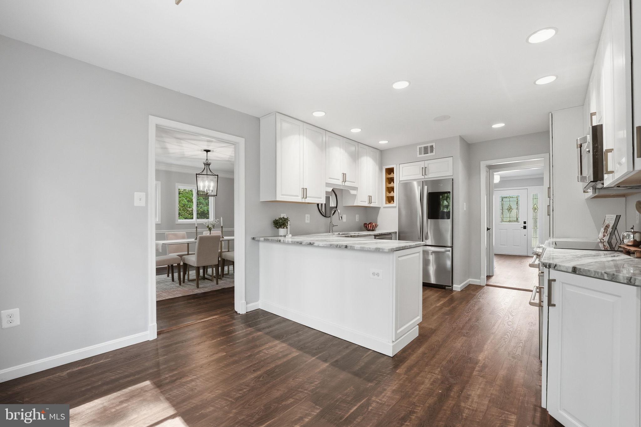 1731 Key W Lane Vienna, VA 22182 - Photo 12 of 67