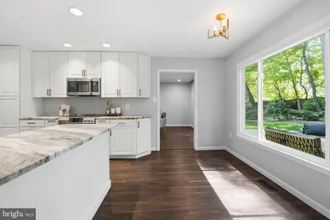 $1,490,000 | 1731 Key W Lane, Vienna, VA 22182