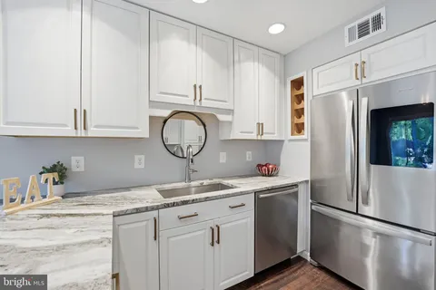 $1,490,000 | 1731 Key W Lane, Vienna, VA 22182