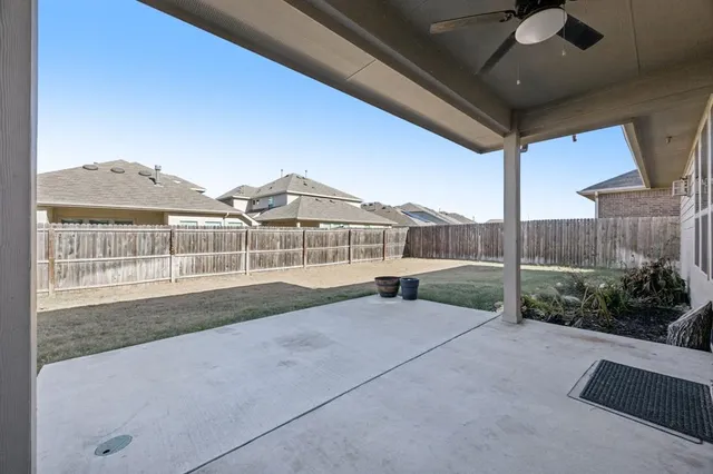 $400,000 | 824 San Madrid Trail, Fort Worth, TX 76052