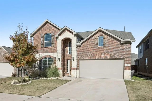 $400,000 | 824 San Madrid Trail, Fort Worth, TX 76052