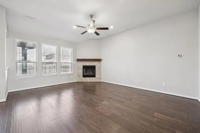 $400,000 | 824 San Madrid Trail, Fort Worth, TX 76052