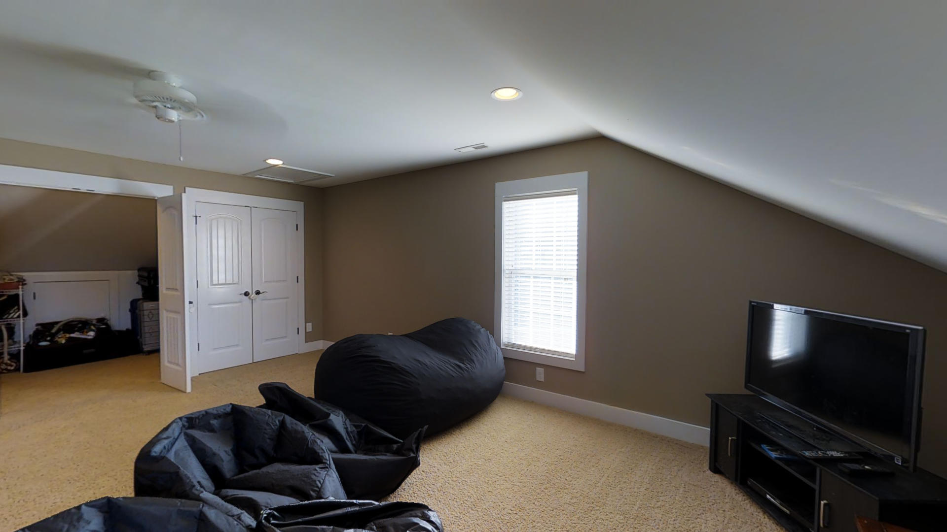 981 Lakebay Road Vass, NC 28394 - Photo 7 of 28 Family room