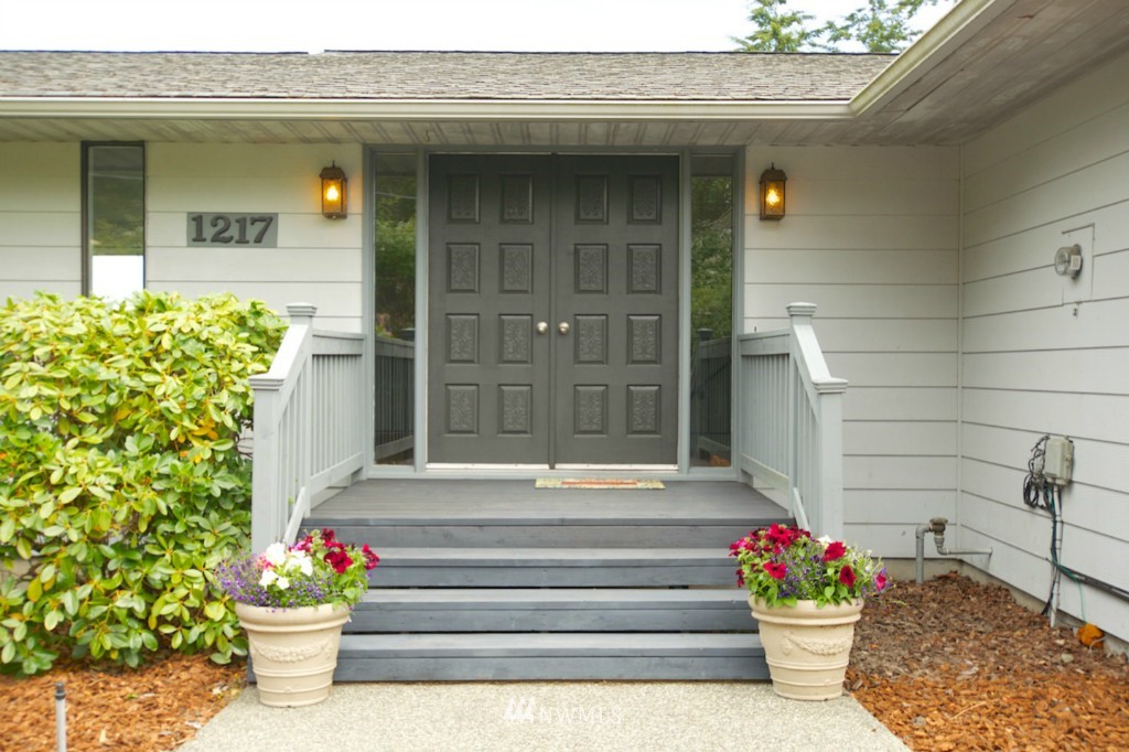 1217 Bonnie View Acres Road Oak Harbor, WA 98277 - Photo 18 of 25 Gallery Image 18