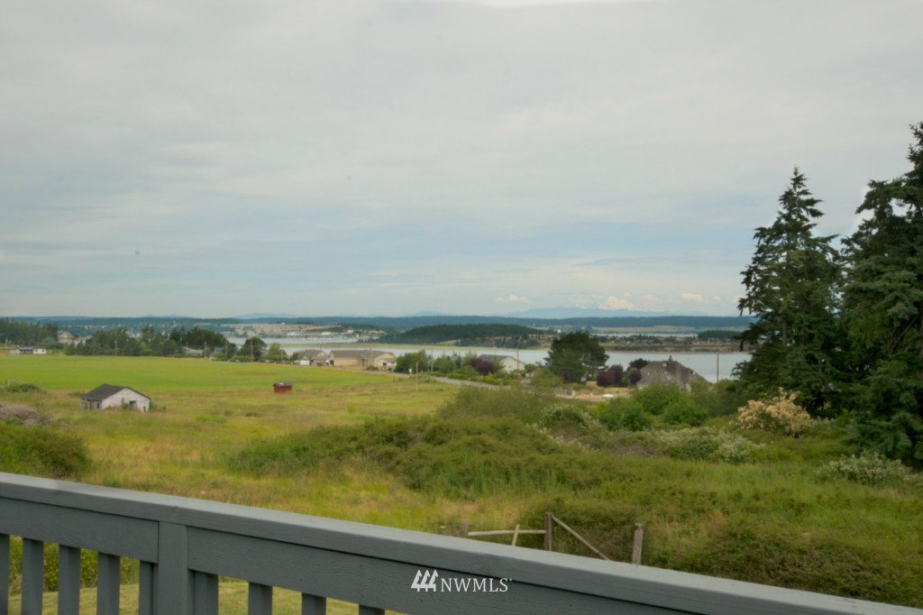 1217 Bonnie View Acres Road Oak Harbor, WA 98277 - Photo 21 of 25 Gallery Image 21