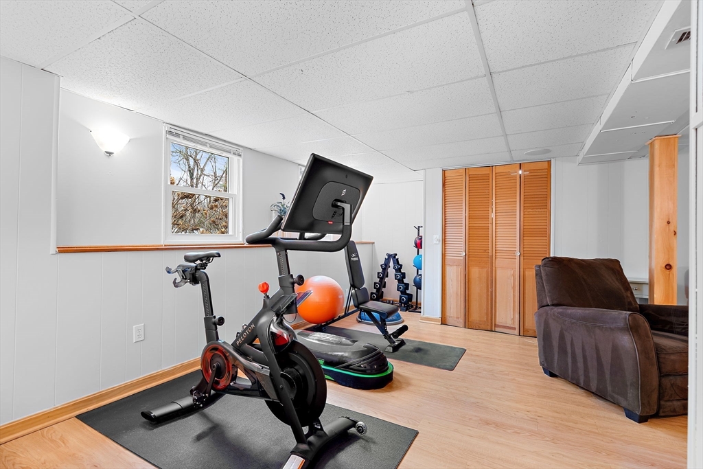107 Dorset Road Holliston, MA 01746 - Photo 23 of 39