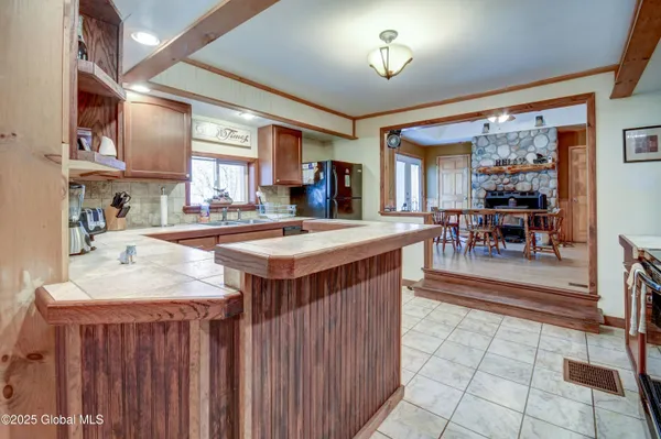 $299,000 | 131 Old Page Hill Road, Lake Pleasant, NY 12164