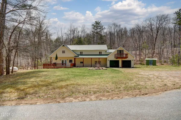 $299,000 | 131 Old Page Hill Road, Lake Pleasant, NY 12164