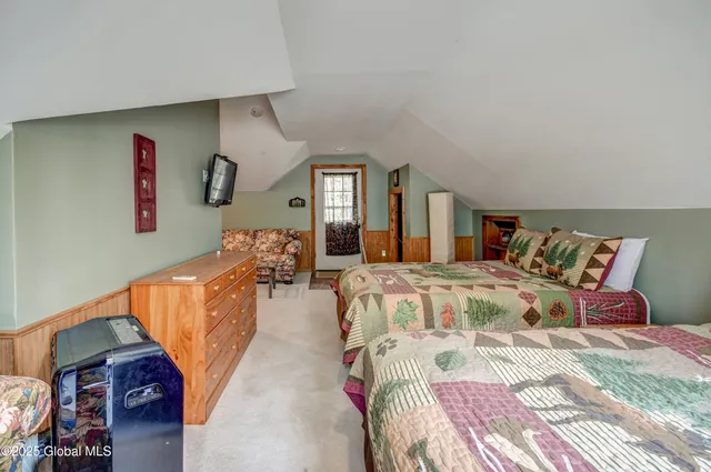 $299,000 | 131 Old Page Hill Road, Lake Pleasant, NY 12164