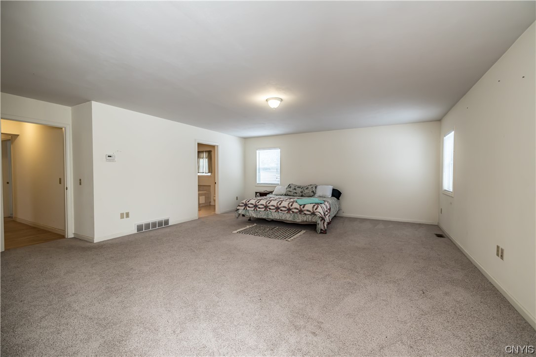 6868 Towpath Road DeWitt, NY 13214 - Photo 18 of 30