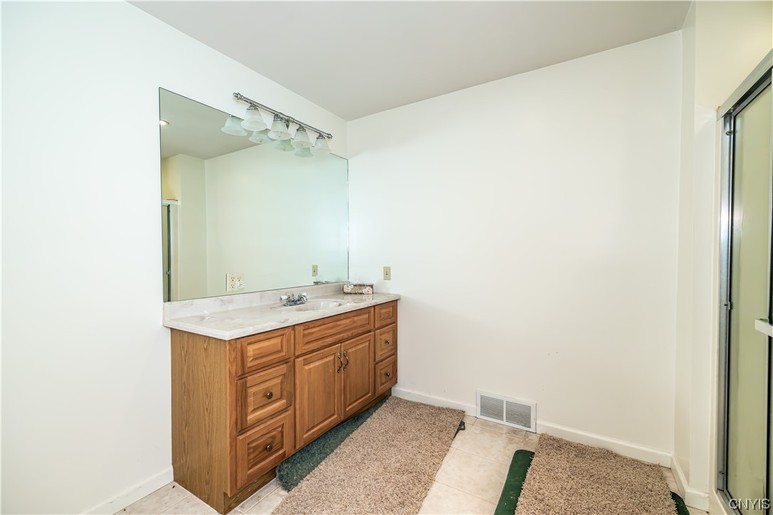 6868 Towpath Road DeWitt, NY 13214 - Photo 21 of 30