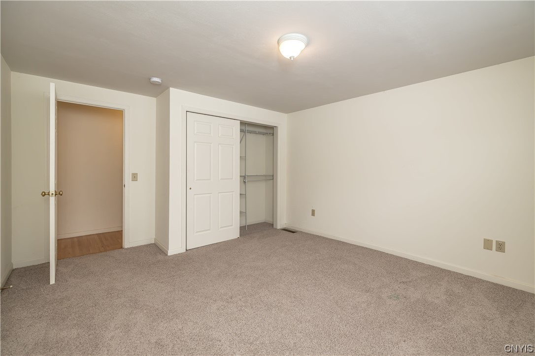 6868 Towpath Road DeWitt, NY 13214 - Photo 23 of 30