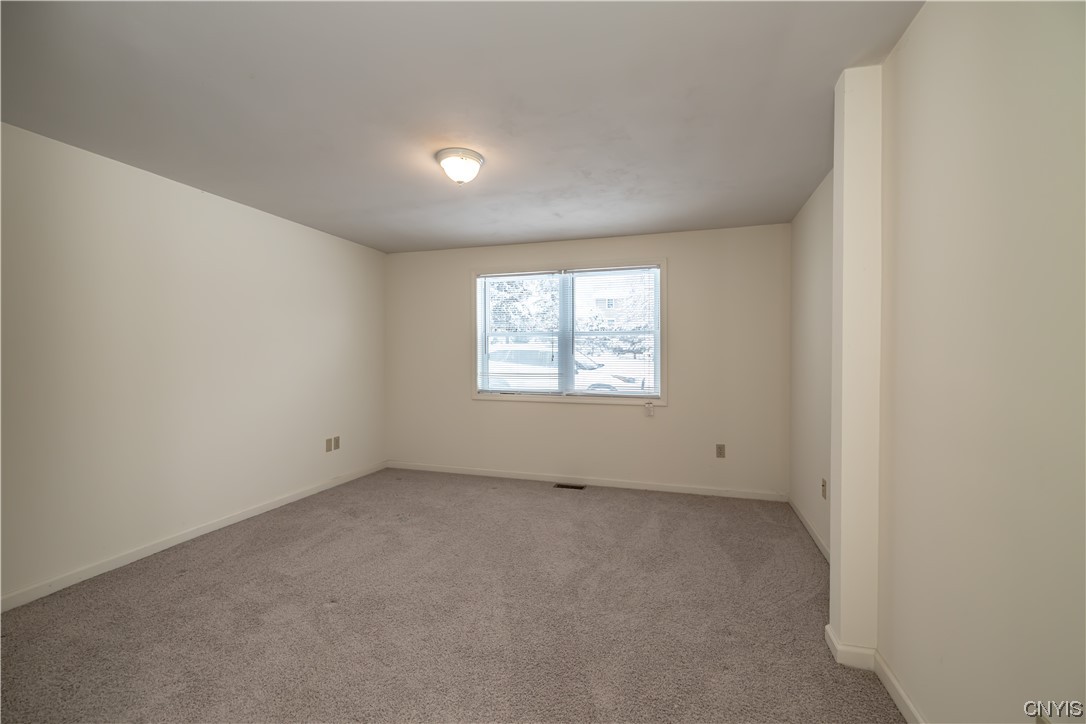 6868 Towpath Road DeWitt, NY 13214 - Photo 24 of 30