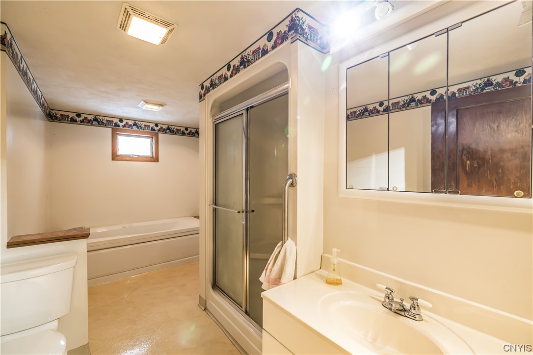 6868 Towpath Road DeWitt, NY 13214 - Photo 27 of 30