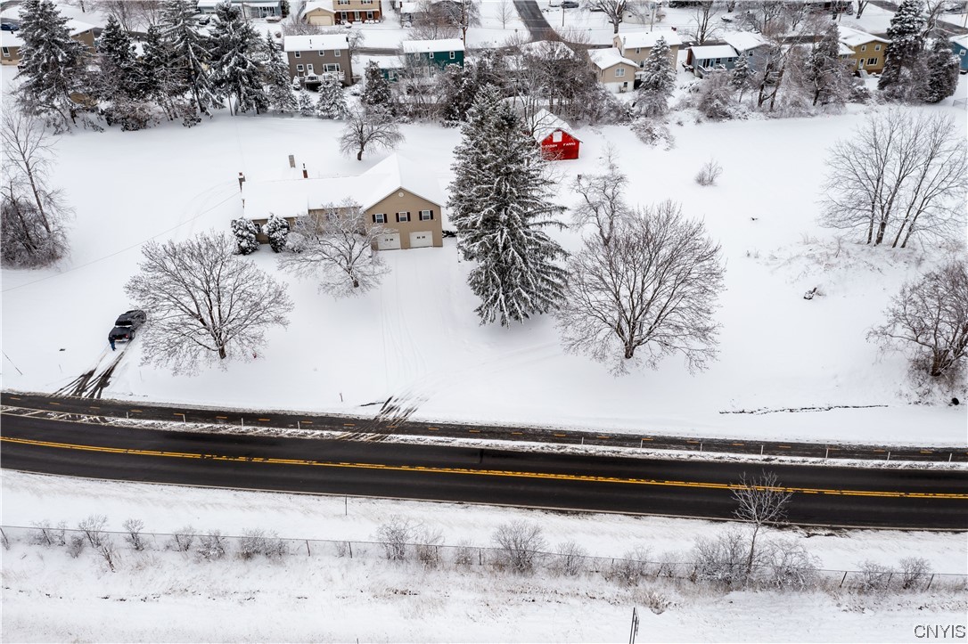 6868 Towpath Road DeWitt, NY 13214 - Photo 7 of 30