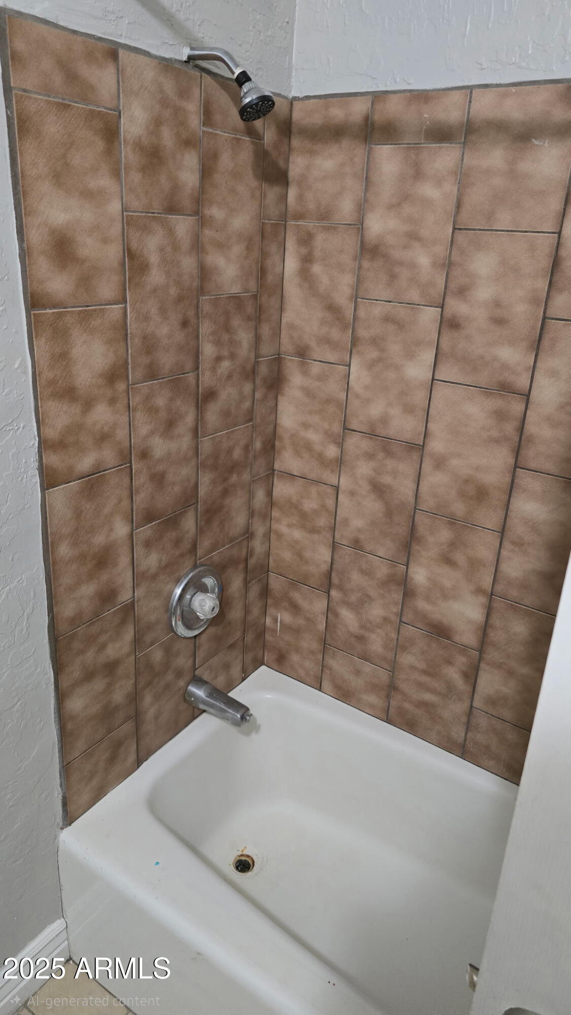 8413 East Coronado Road, Unit 2 Scottsdale, AZ 85257 - Photo 4 of 6 a bathroom with a bathtub