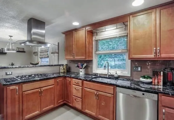 $5,700 | 749 Worcester Street, Wellesley, MA 02481