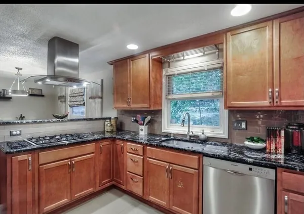 $5,700 | 749 Worcester Street, Wellesley, MA 02481